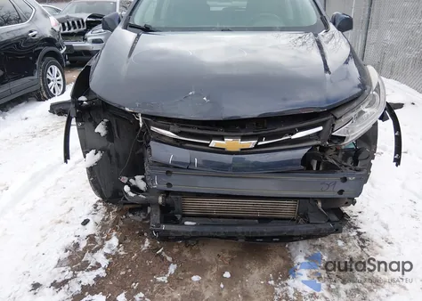 2018 Chevrolet Trax Lt z USA, uszkodzony, nr VIN 3GNCJPSB5JL396911